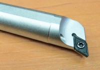 Sústružnícky nôž SDQCL do diery - vŕtaný
