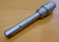 Trojdotykový dutinový mikrometer 8-10 mm Schut vrátane kalibračného protokolu