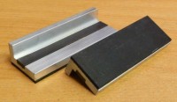 Vložky čeľustí pre zverák YORK 80mm - guma s magnetickým pásikom